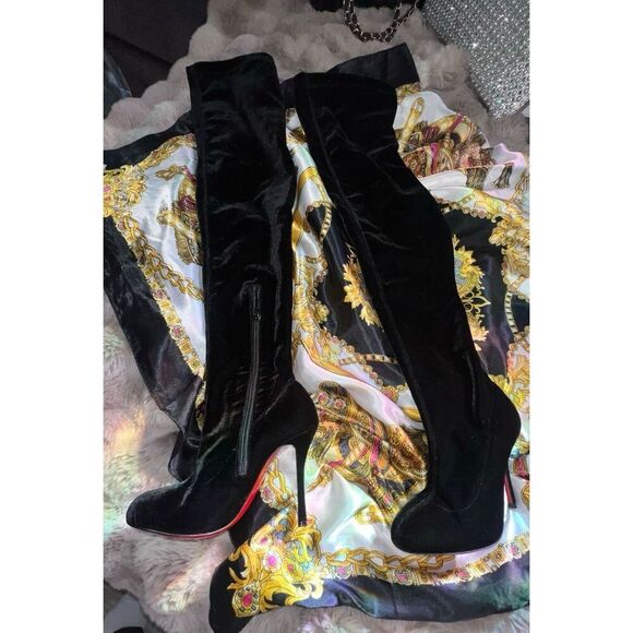 Authenticated Christian Louboutin Elegant Over-the-Knee Stiletto Velour Boots,35 - Picture 6 of 15